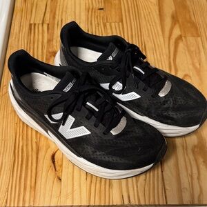 New Balance FuelCell Rebel v5